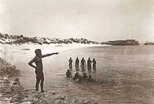 Aborigines watching the arrival strangers